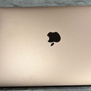 Mac book pro 13 rose gold